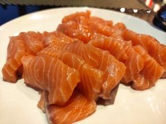 三文鱼-绿地万豪酒店-城市节奏餐厅
