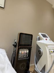 -HEYAN荷妍专业脱毛连锁机构