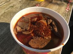 -黃牛牛肉面馆