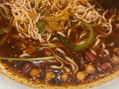 -遇见小面(东方宝泰店)