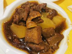 怪味焖牛腩-心点盛宴江南西店