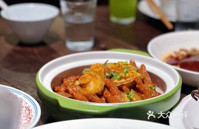 Braised Chicken Feet with Abalone