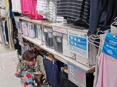-优衣库(青岛伟东乐客城店)
