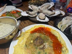 -蚝堡海鲜·威海菜·海肠捞饭·烧烤·亚洲吃蚝公司(幸福门店)