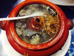 -桥香园云南过桥米线(金马碧鸡店)