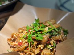 -费大厨辣椒炒肉(高铁吾悦广场店)