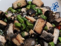-芦茨金富饭庄·25年老字号·专做稻草鸡