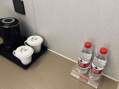 -雅宜酒店(广州黄埔大沙东地铁站店)