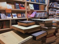 -斯多格书乡(北京大学畅春园店)