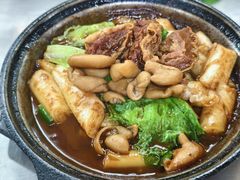 牛腩猪肠啫啫煲-珍珍小食店(西华路店)