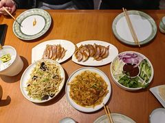 酸菜炒粉-老昌春饼(中央大街店)