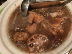 -鑫小城故事·藕汤·家常菜(台北一路总店)