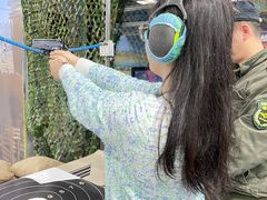 -都市枪神实弹射击俱乐部