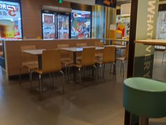 大堂-麦当劳(新世纪环球中心店)