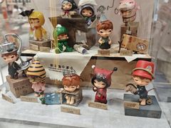 -泡泡玛特POPMART(蓝色港湾店)
