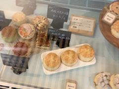 -SKROLL卡特司库·蛋糕定制·生吐司·司康(古北程家桥店)