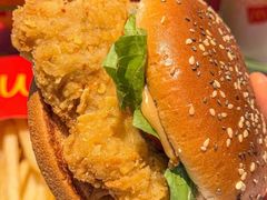 -麦当劳(南京路2店)