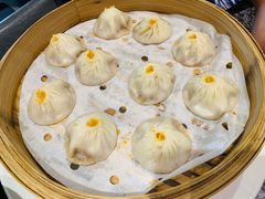 蟹黄大汤包-孔乙己(后海店)