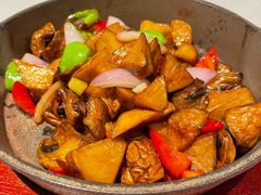 -云海肴·汽锅鸡·云南菜(天山百盛优客店)