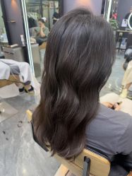 -藤野造型烫染·漂发