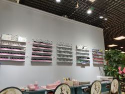 -吉吉靓甲美睫