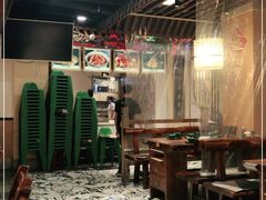 大堂-将军肚烧烤鸡手王(东岭南街店)