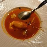 感受贵族般的用餐氛围