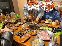 -来顾香韩国料理(汽博店)