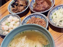 -老外婆本帮面(塔城路店)