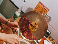 -牛小嫩串串火锅(老国贸总店)