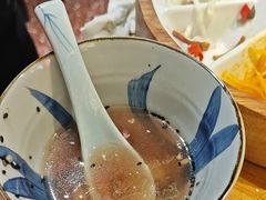 -怪噜范·老贵阳街头名小吃(鸿通城店)