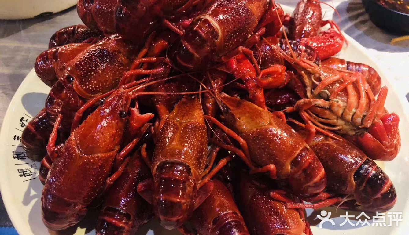 吃虾还是靓靓深得我心～