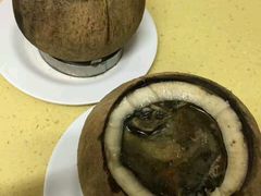 -椰爺爺·椰子冻砵仔糕