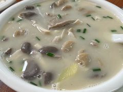 -胡子饮食店
