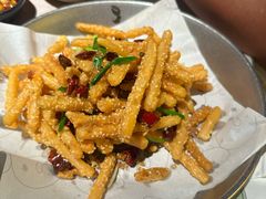 -巴厘龙虾·榜首油焖大虾(音乐学院·沿江酒馆店)
