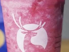 红唇车厘子瑞纳冰-瑞幸咖啡(永康金都大厦店)