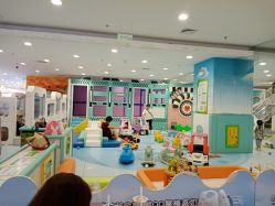 -孩子王童乐园(唐山万达广场店)