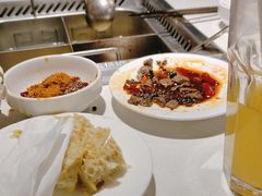 -海底捞火锅(长宁路龙之梦店)