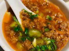 -海底捞火锅鲜切牛肉主题店(长寿路店)