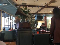 -芭莉与彩虹西餐厅(成都合生汇店)