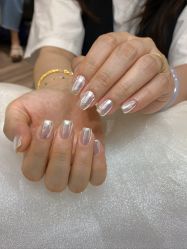 -花岐款式专研健康美甲沙龙