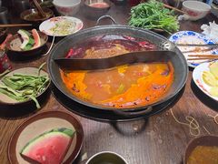 -萍姐火锅·公路夜市(武汉首店)