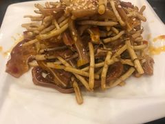 -老来福·非遗酸汤兔(凯旋路店)