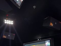 -魅KTV·AI辅唱(人民广场旗舰店)