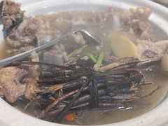 -头上红煨盐鸡·非遗院子餐厅