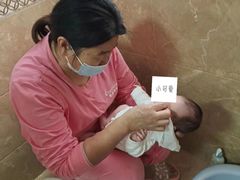 -爱的果实月嫂育婴师(世纪东方店)