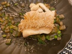 -深圳温德姆至尊酒店·大堂吧·户外花园