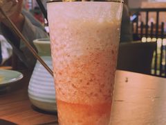 草莓酪酪-山葵家·创意料理(EFC欧美广场店)