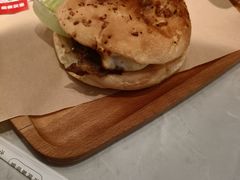 -必胜客(宁海西子国际店)