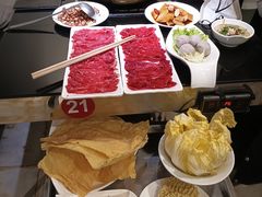 -潮汕三宝鲜牛肉火锅